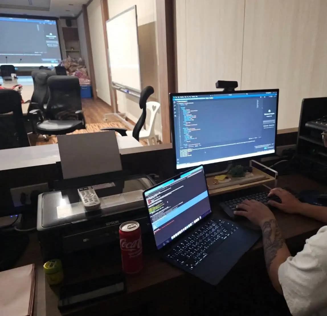 ThaiBusinessMate Tech Consultant Portrait